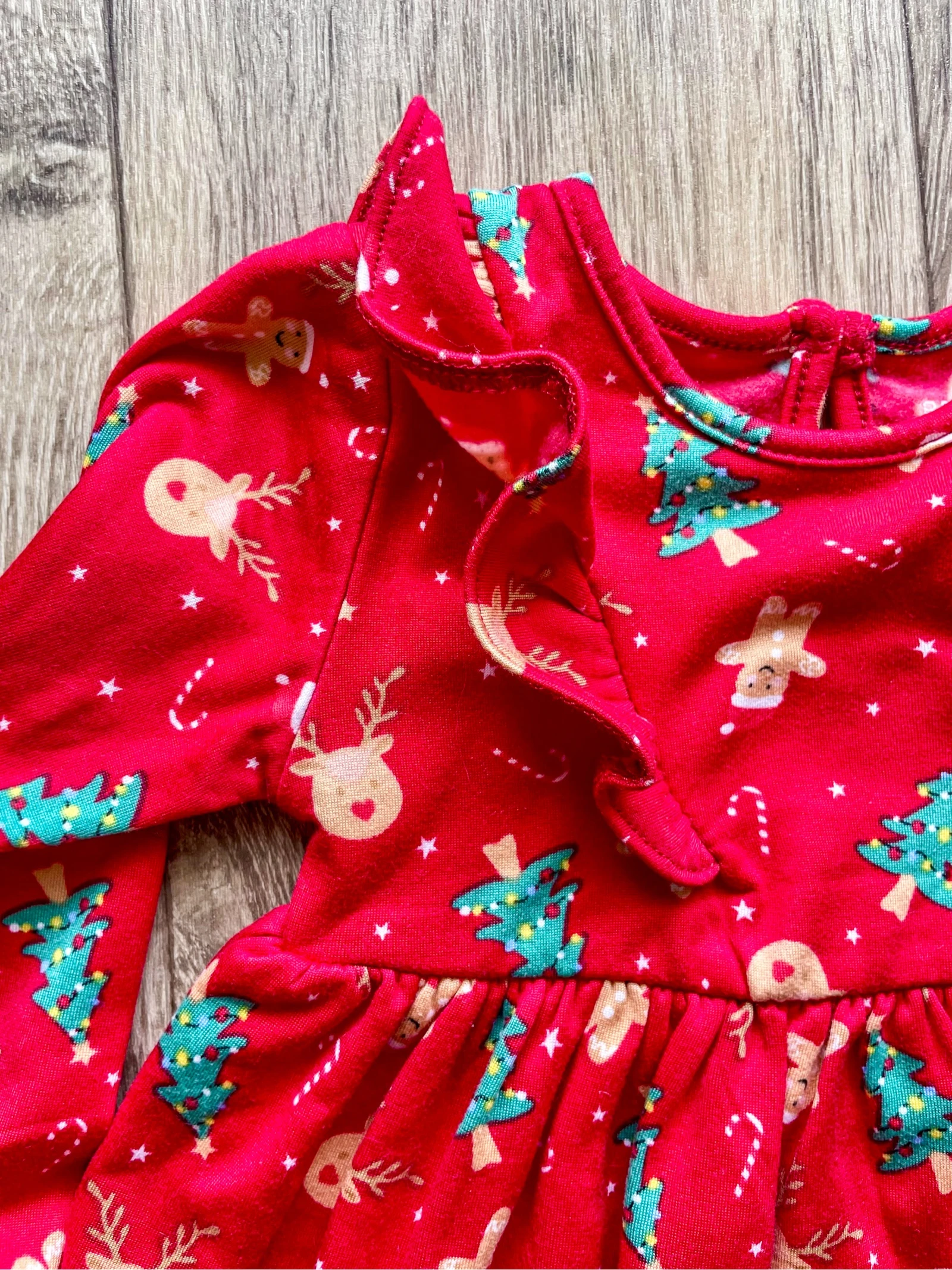 Rode kerstjurk met patronen van Primark maat 3-6 maanden – photo 2